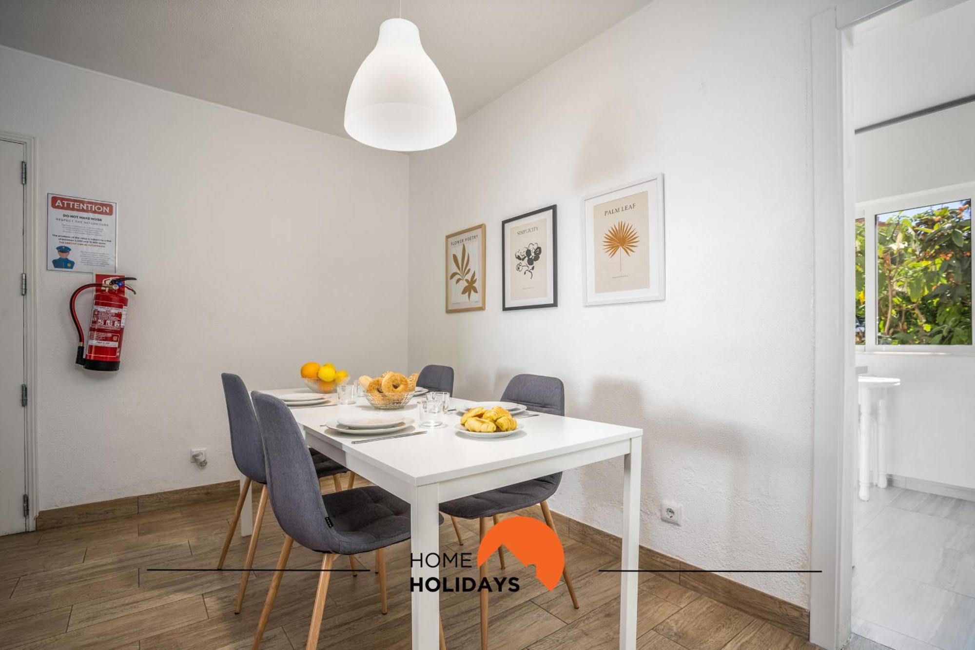 #002 Donalds Flat By Holidays Apartamento