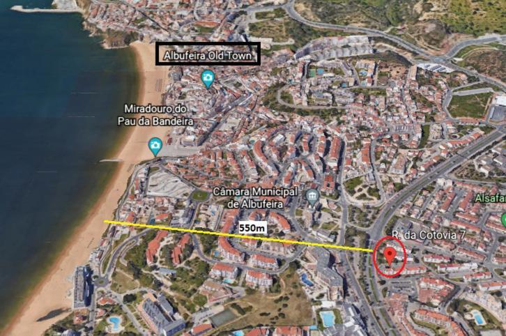 #002 Donalds Flat By Holidays *
